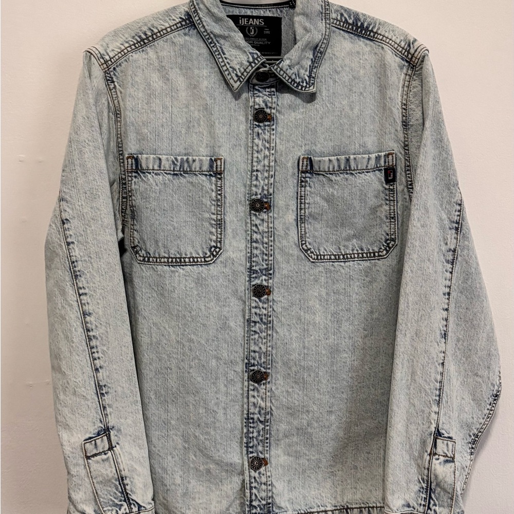 🆗 Light Blue Denim Button-Up Shirt